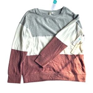 Nine Britton Tri-Tone Sweater - Gray, White, and Red